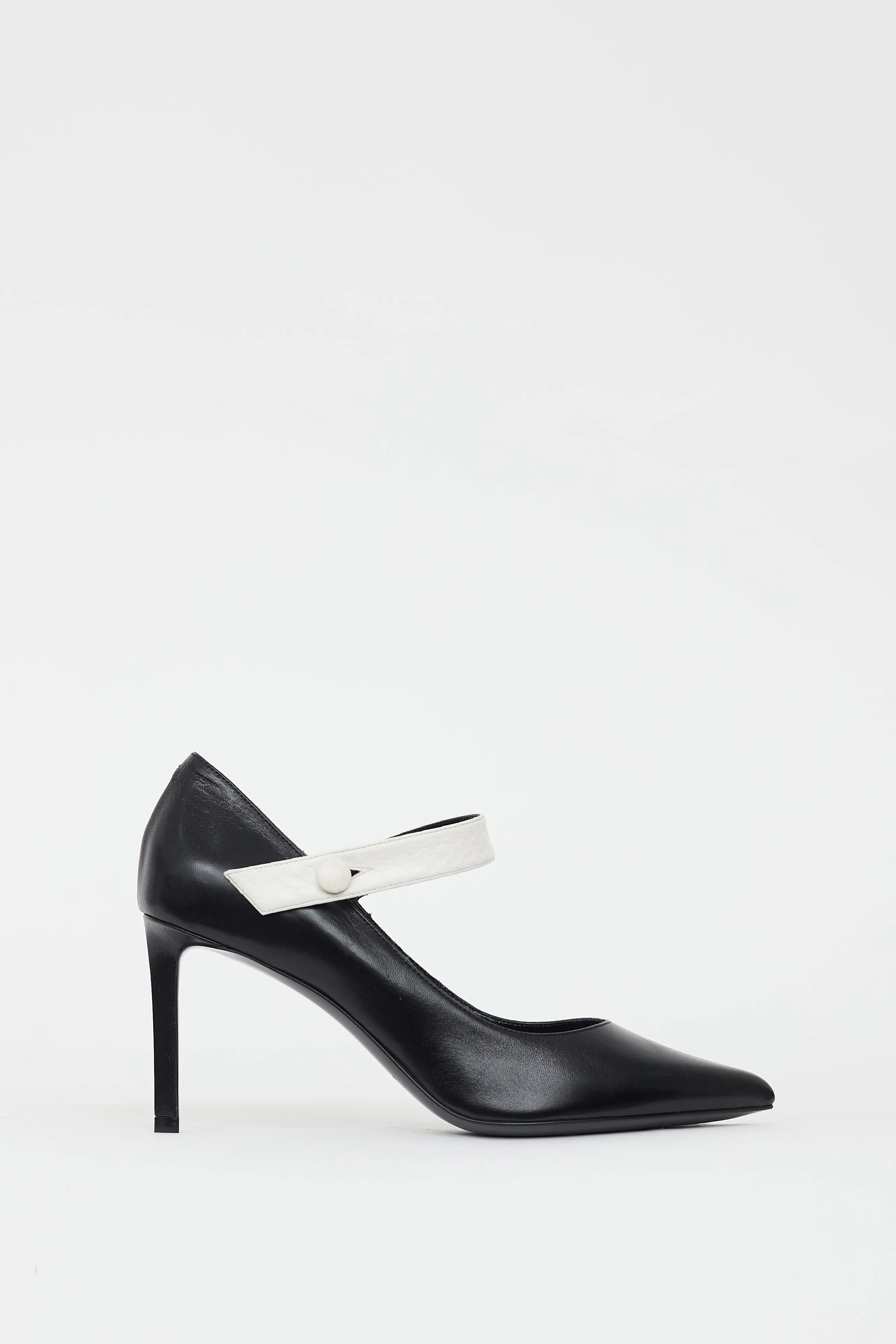 Black & White Mary Jane Pump